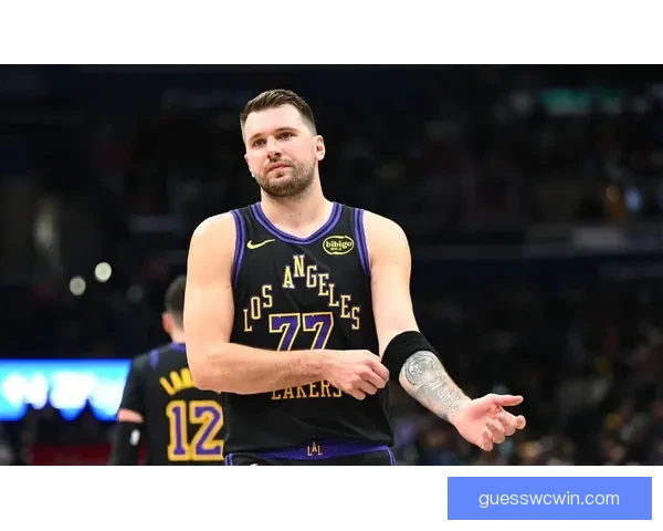雷迪克盛赞东契奇斗志高昂斯马特成最佳队友助力球队再冲巅峰